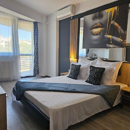 Hotel Theline Bukurešť Exteriér fotografie