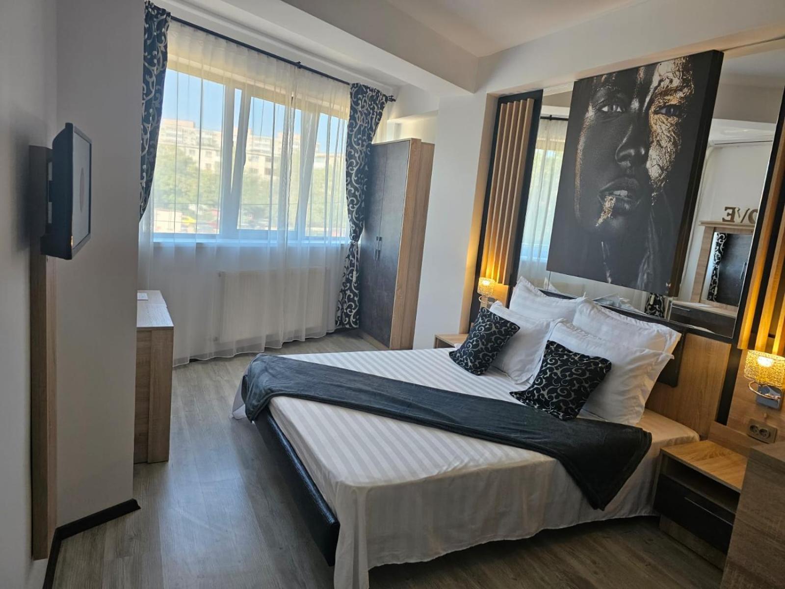 Hotel Theline Bukurešť Exteriér fotografie