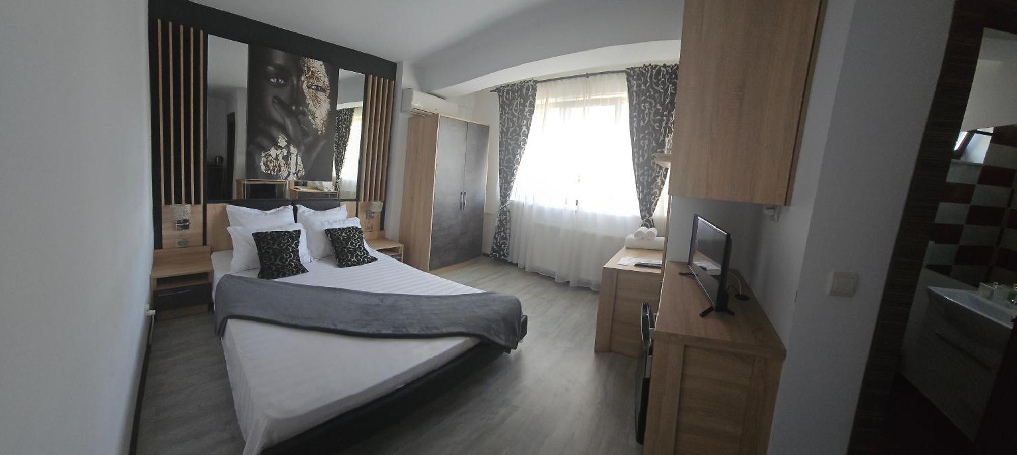 Hotel Theline Bukurešť Exteriér fotografie