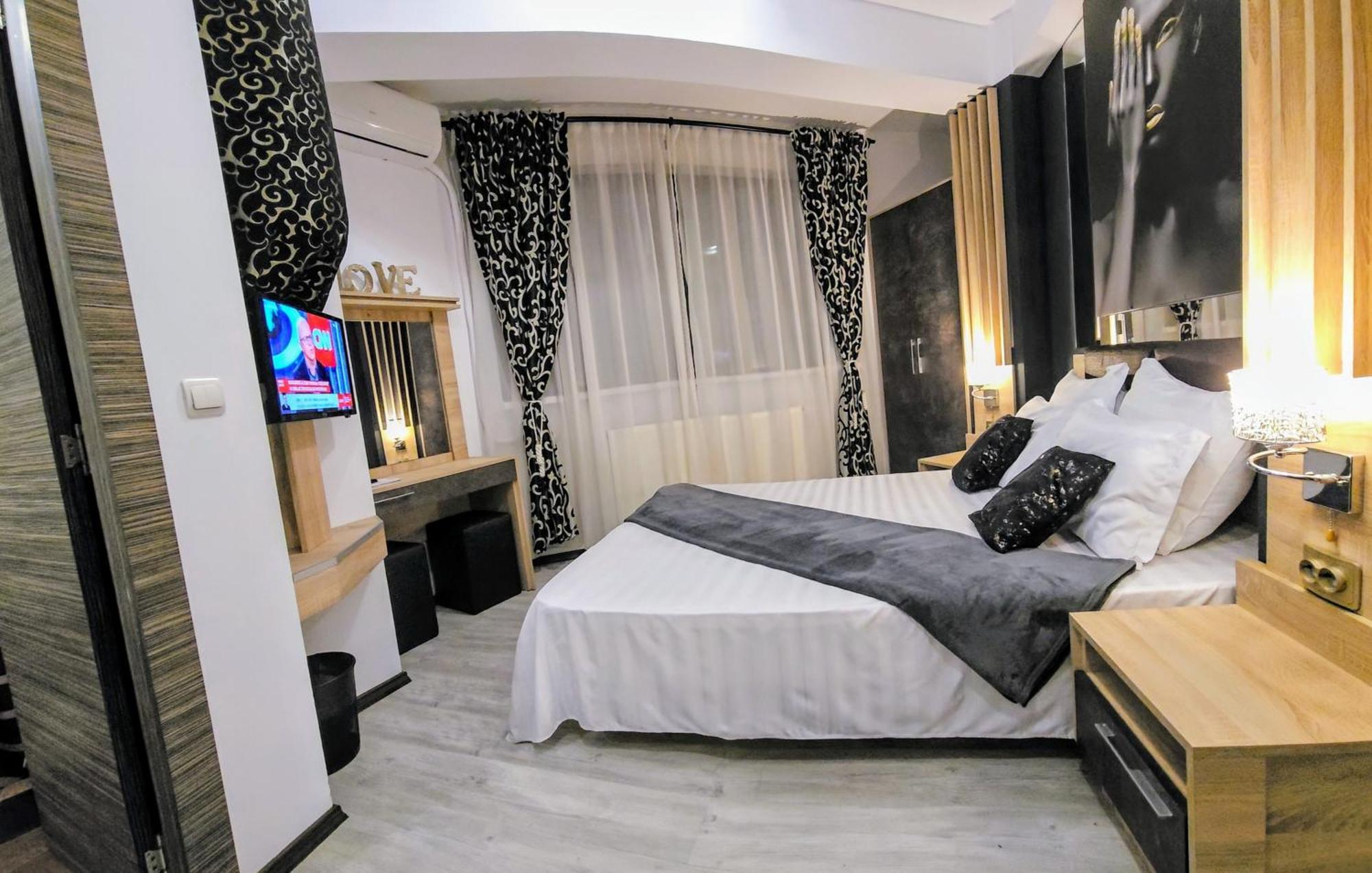 Hotel Theline Bukurešť Exteriér fotografie